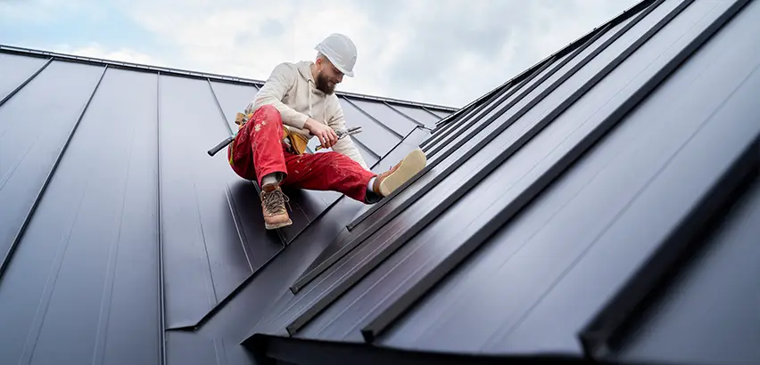 Professional Roof Valley Installation Services in Palatine, IL